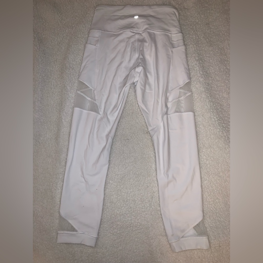 EUC Lululemon Mesh Leggings
